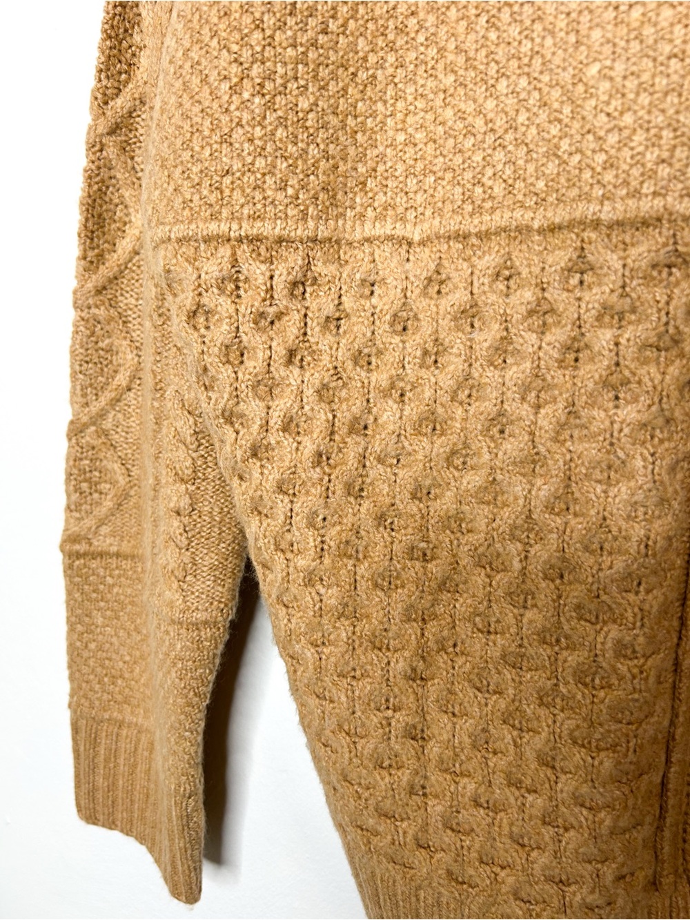 American Eagle Outfitters Womens Chunky Oversized Knit Mock Neck Sweater Medium - Picture 8 of 9